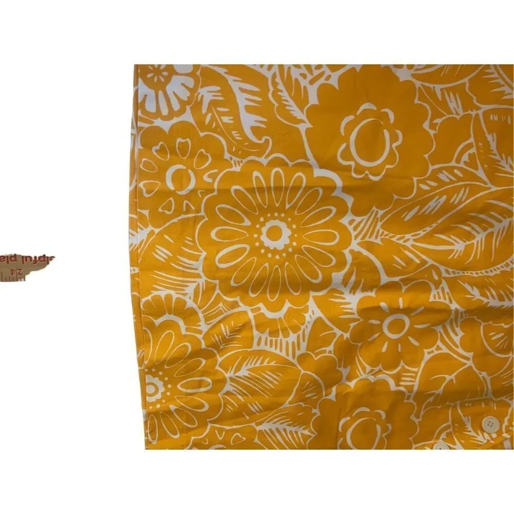 Talbots yellow and white floral skirt fully lined